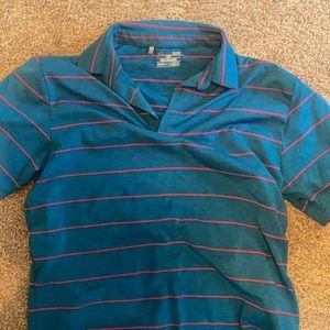 Under armour like new men’s golf polo. Size L